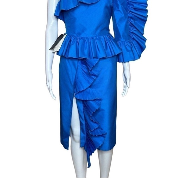 GUCCI Blue One-shoulder sequin-embellished ruffled silk RUNWAY MIDI Dress NEW - Picture 7 of 16